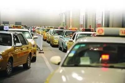 南京出租車(chē)運(yùn)價(jià)改革方案聽(tīng)證 全天候全程雙計(jì)費(fèi)將如何影響市民出行？