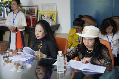 領航山城時尚，共繪藝術新篇——重慶女性文化促進會第二屆會員大會勝利召開